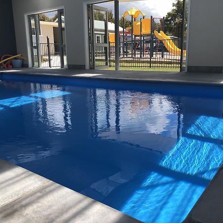 Stratford Motel & Holiday Park Bagian luar foto
