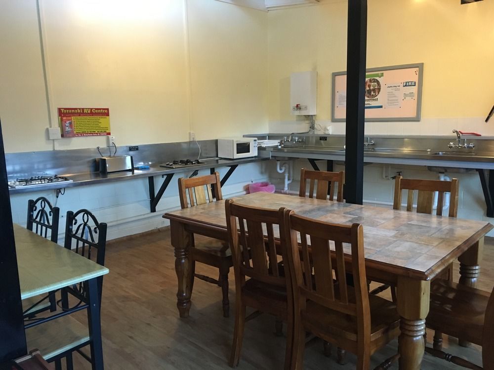 Stratford Motel & Holiday Park Bagian luar foto