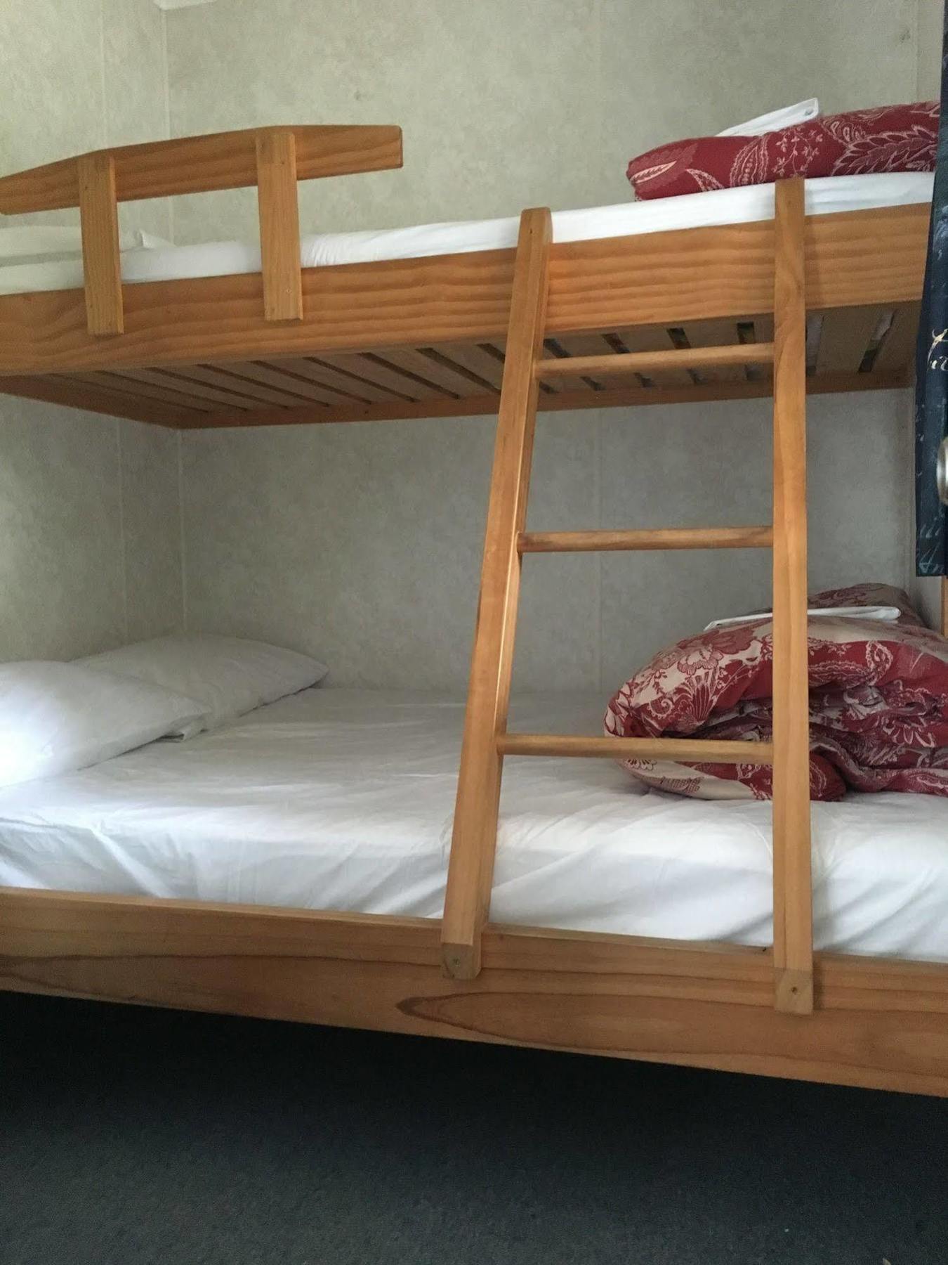 Stratford Motel & Holiday Park Bagian luar foto